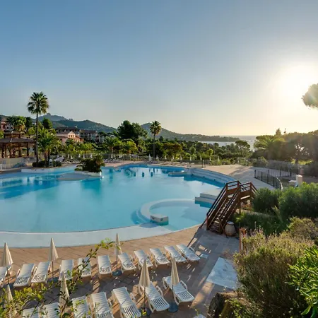 Le Hameau De Cap Esterel - Maeva - Coin 4 Personnes Climatise Vue Sur La Baie Et Le Rastel D'agay Mae-0153 Appartement *