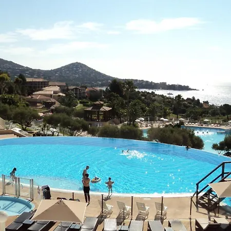 Le Hameau De Cap Esterel - Maeva - Coin 4 Personnes Climatise Vue Sur La Baie Et Le Rastel D'agay Mae-0153 Appartement *